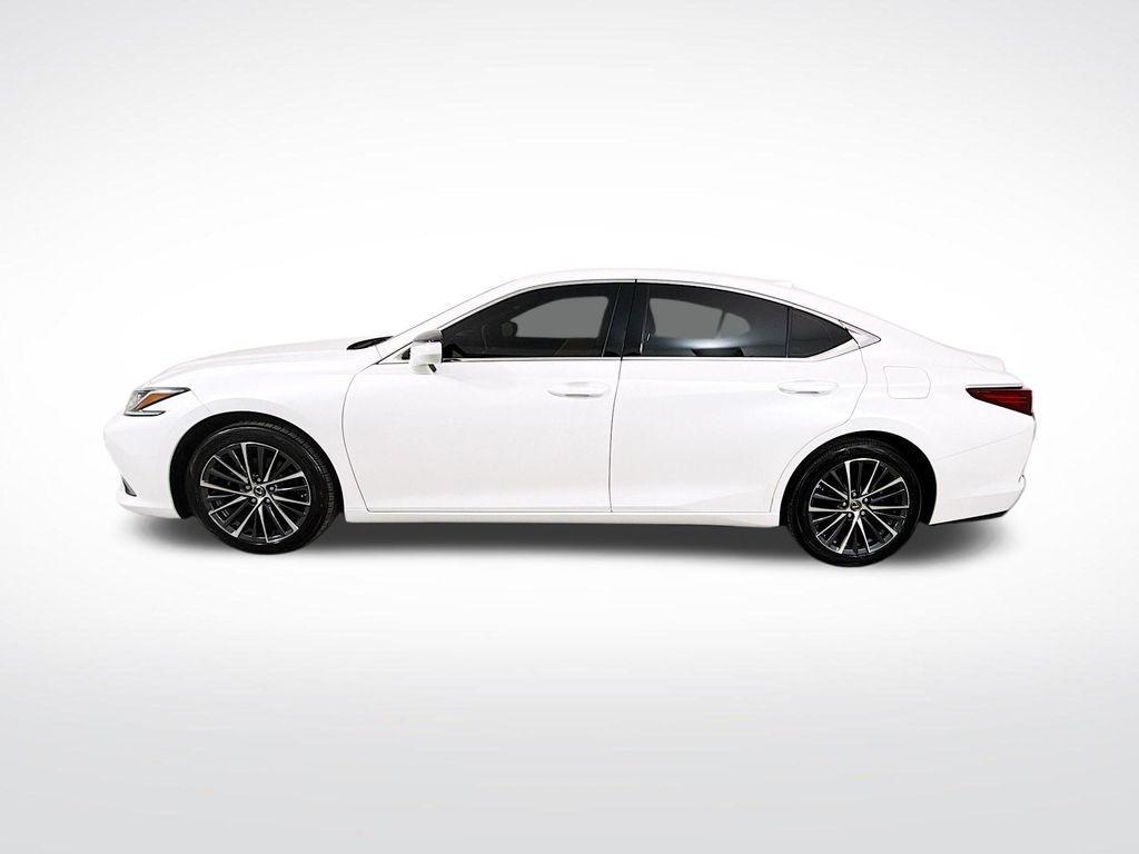 used 2022 Lexus ES 350 car, priced at $30,900