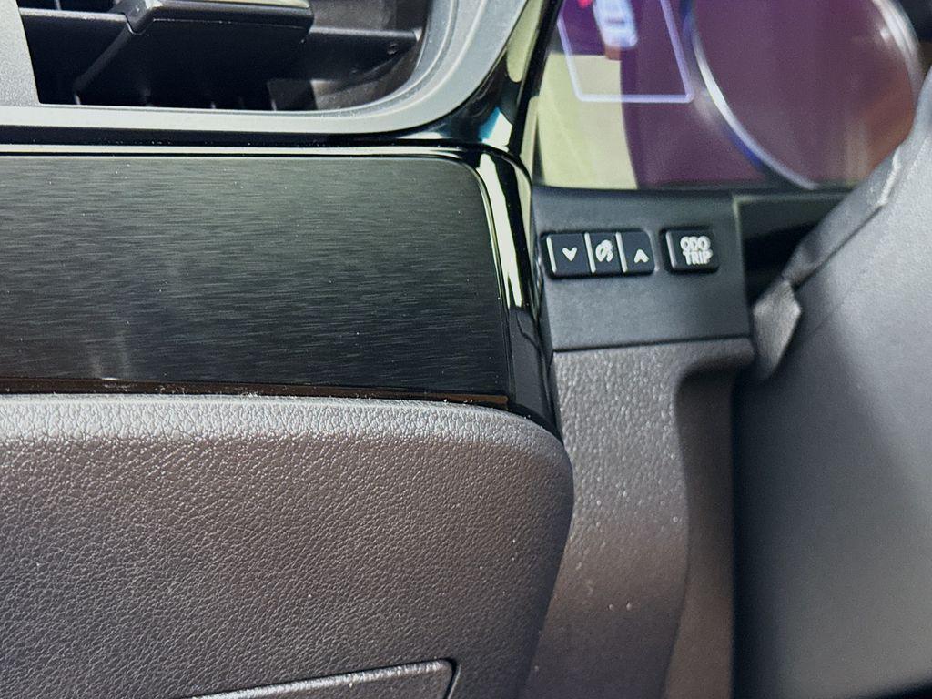 used 2022 Lexus ES 350 car, priced at $30,900