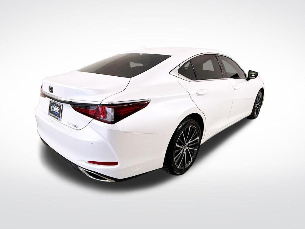 used 2022 Lexus ES 350 car, priced at $30,900