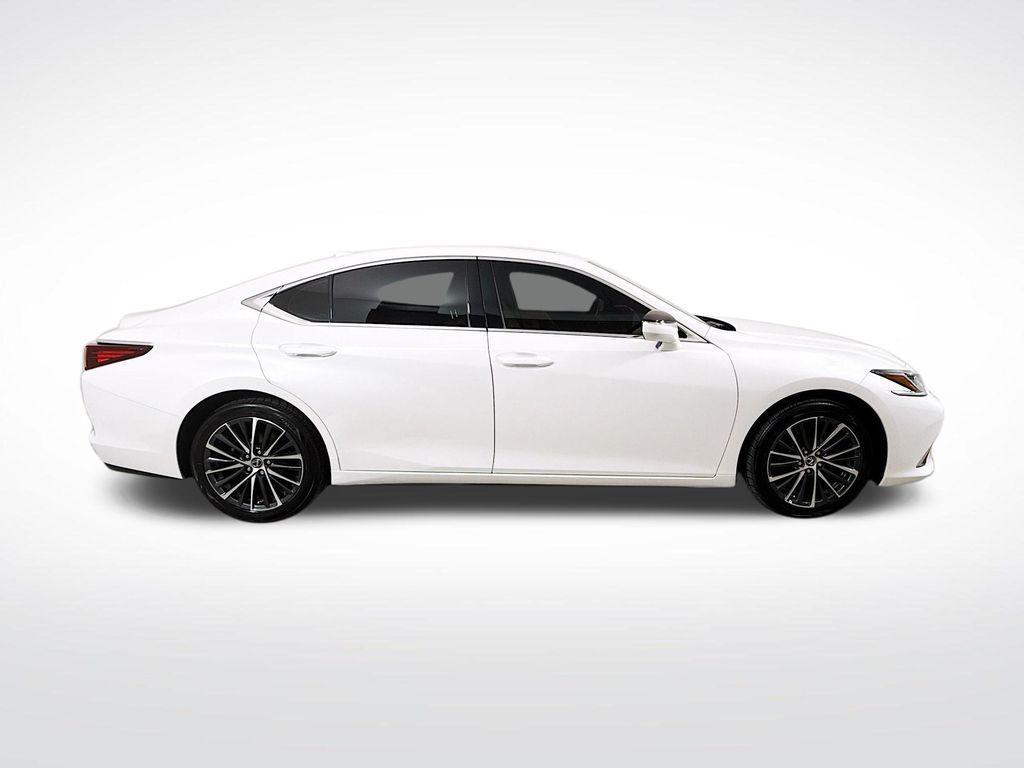 used 2022 Lexus ES 350 car, priced at $30,900