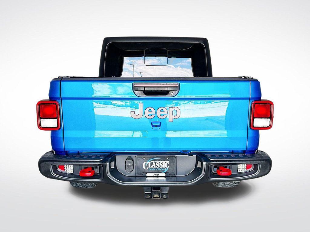 used 2021 Jeep Gladiator car, priced at $33,494