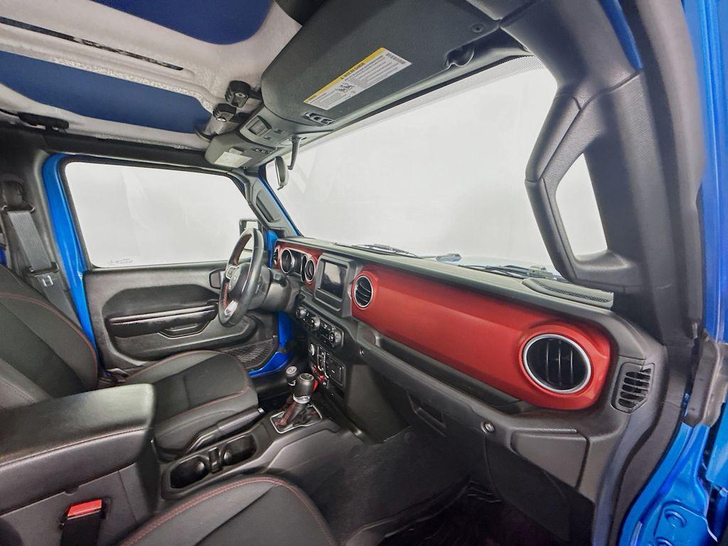 used 2021 Jeep Gladiator car, priced at $33,494