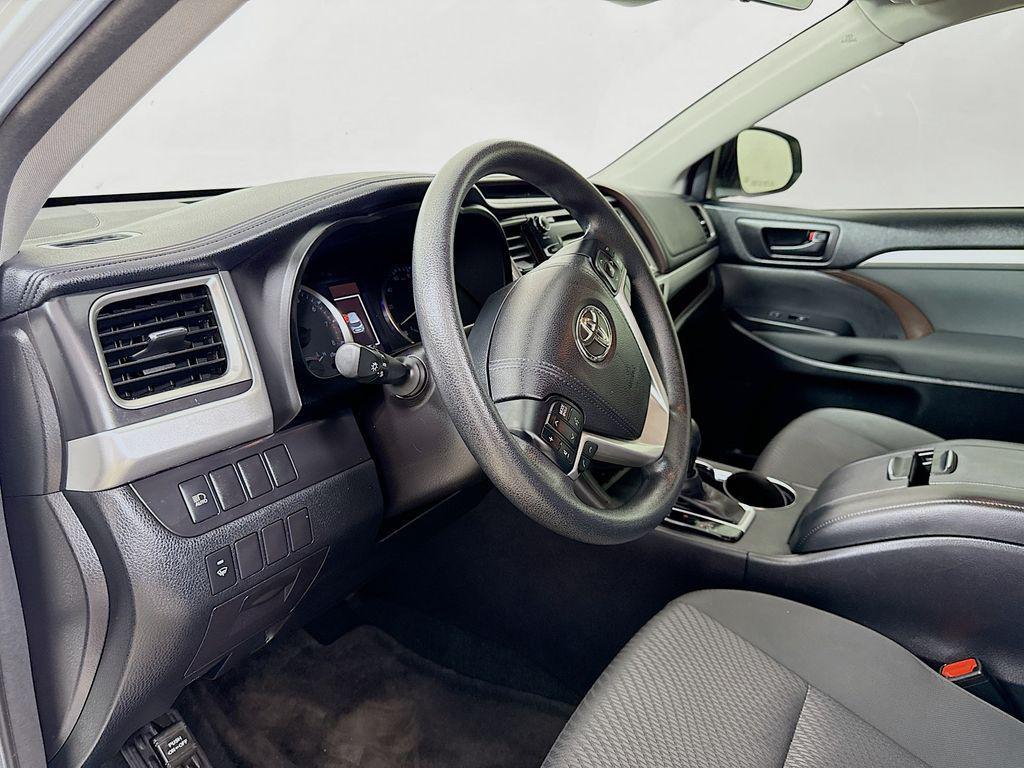 used 2017 Toyota Highlander car, priced at $21,168