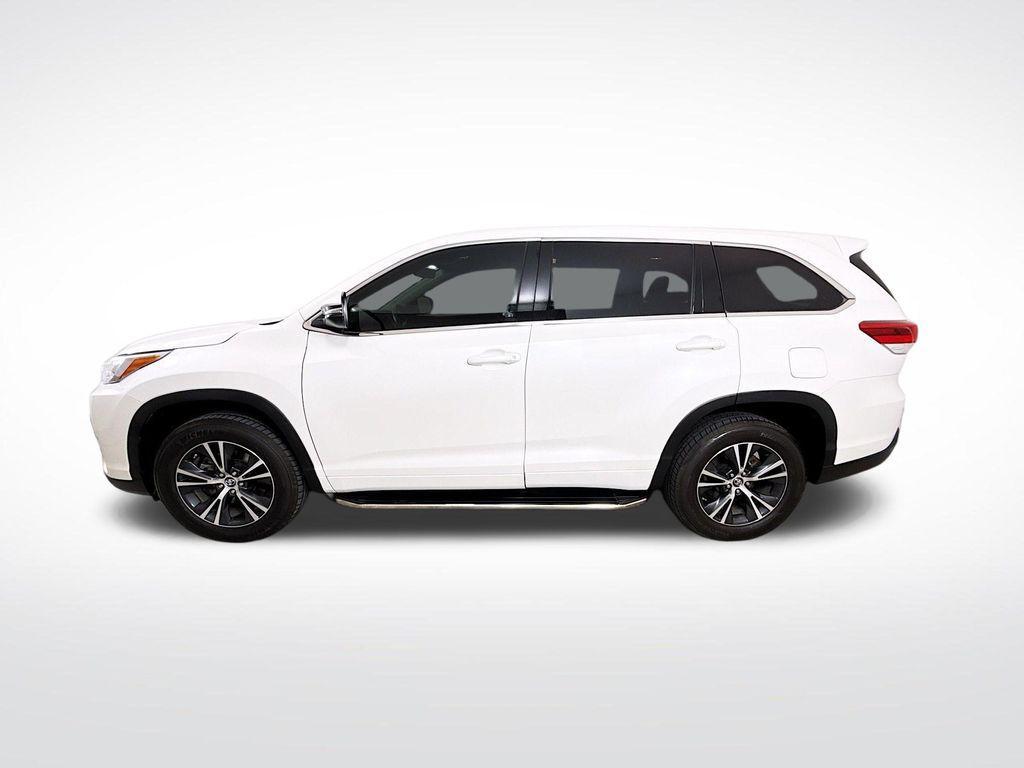 used 2017 Toyota Highlander car, priced at $21,168