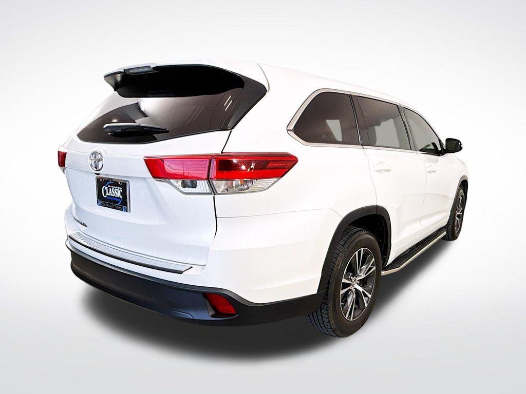 used 2017 Toyota Highlander car, priced at $21,168