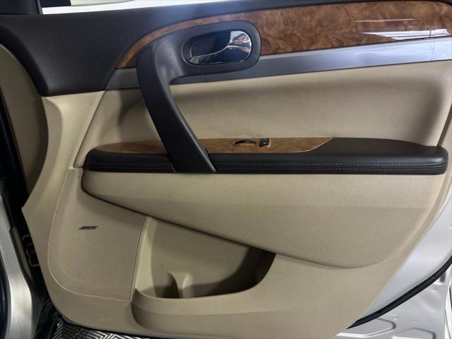 used 2012 Buick Enclave car, priced at $12,500