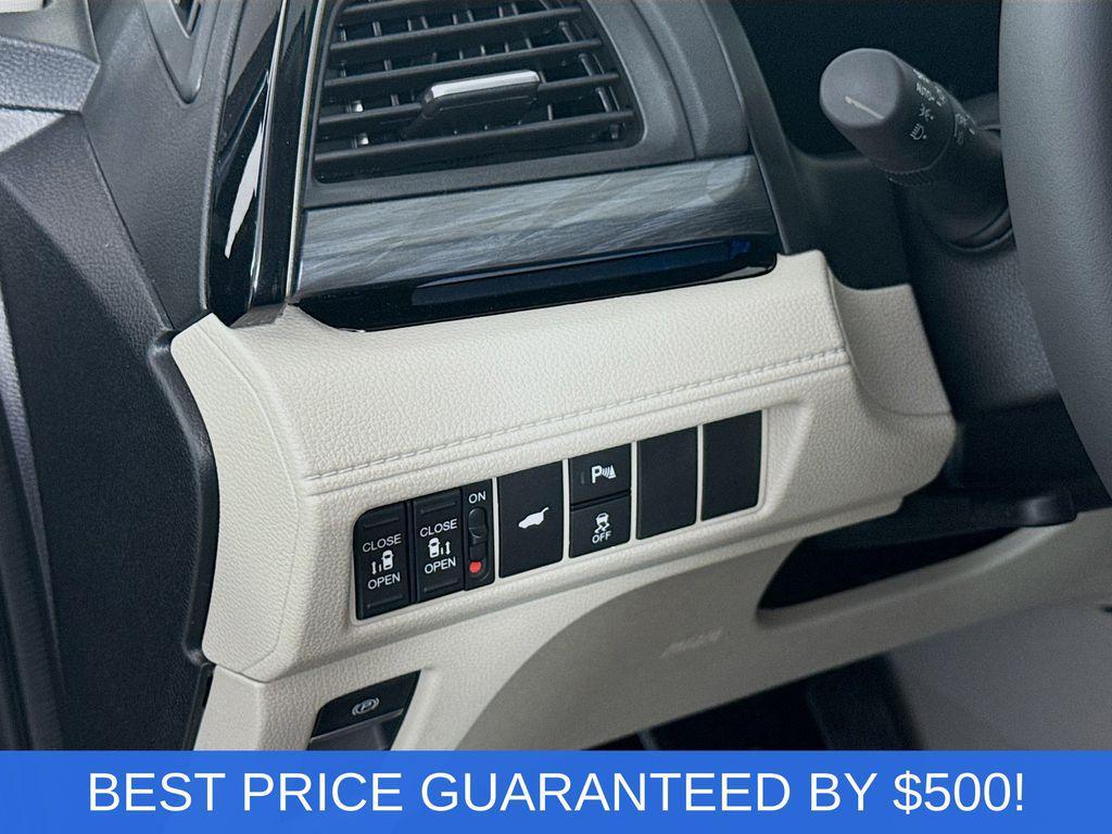 new 2026 Honda Odyssey car, priced at $49,940