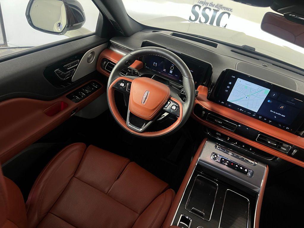 used 2025 Lincoln Aviator car, priced at $67,933