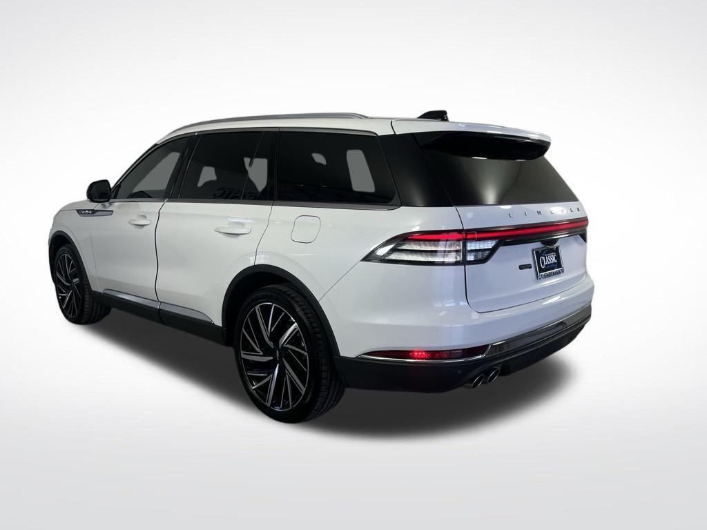 used 2025 Lincoln Aviator car, priced at $67,933