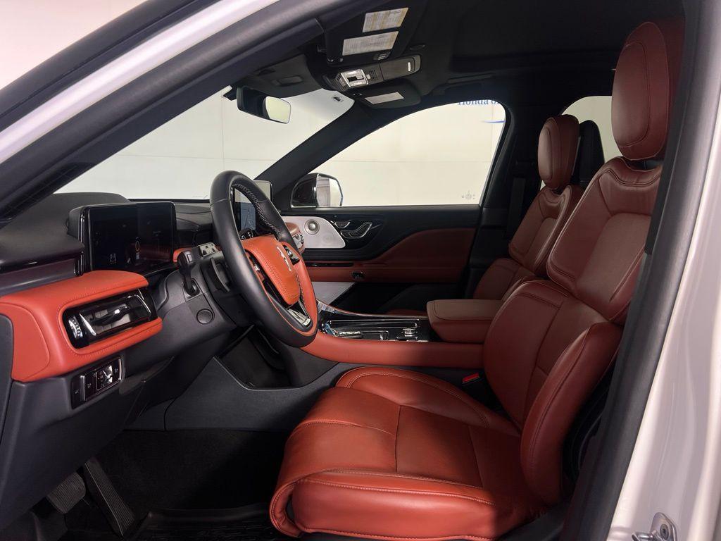 used 2025 Lincoln Aviator car, priced at $67,933