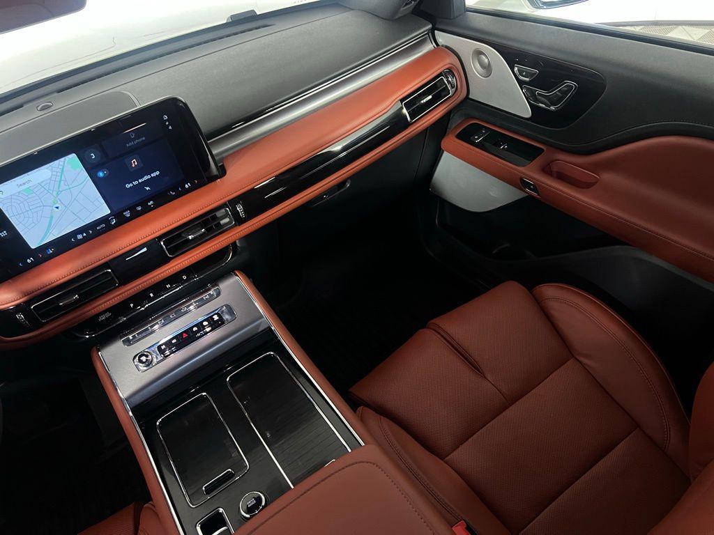used 2025 Lincoln Aviator car, priced at $67,933