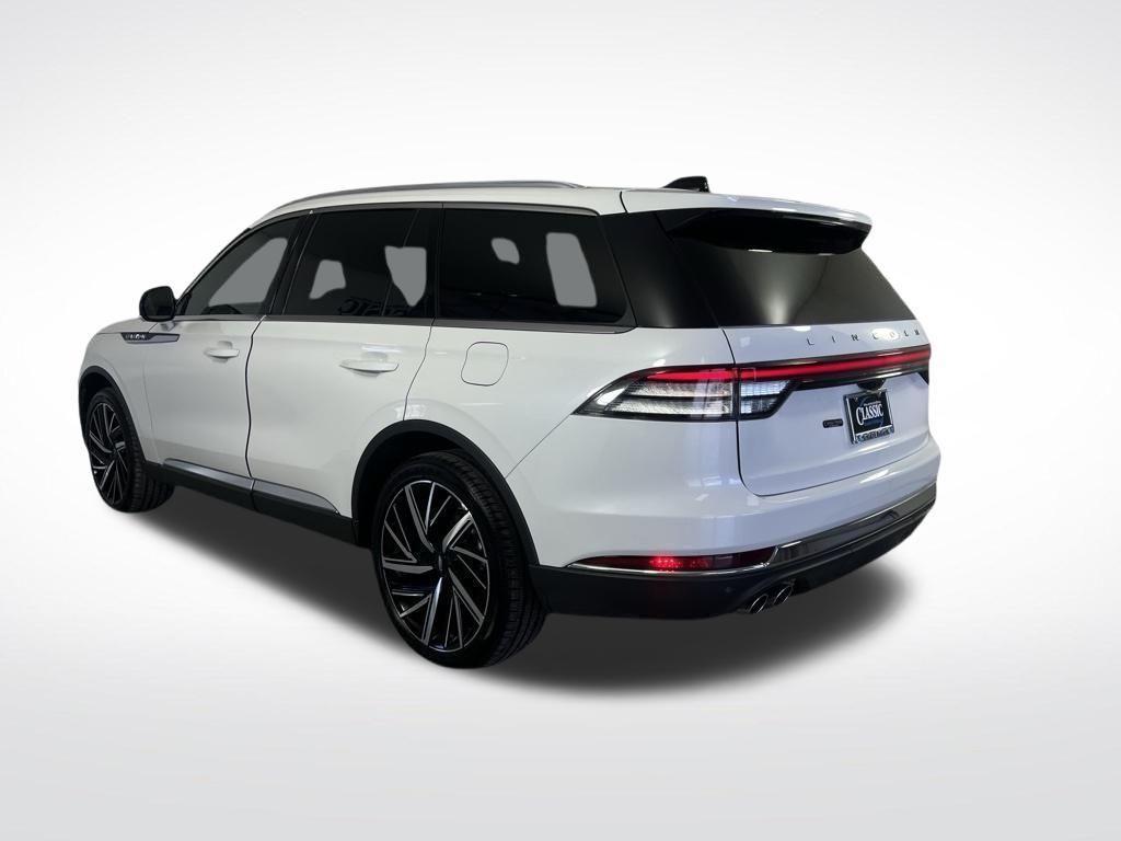 used 2025 Lincoln Aviator car, priced at $64,000