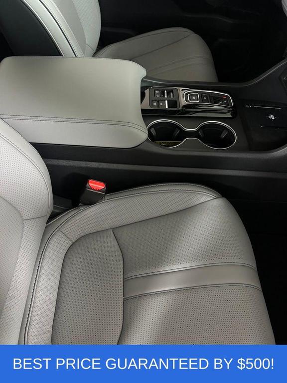 new 2025 Honda Pilot car, priced at $51,280