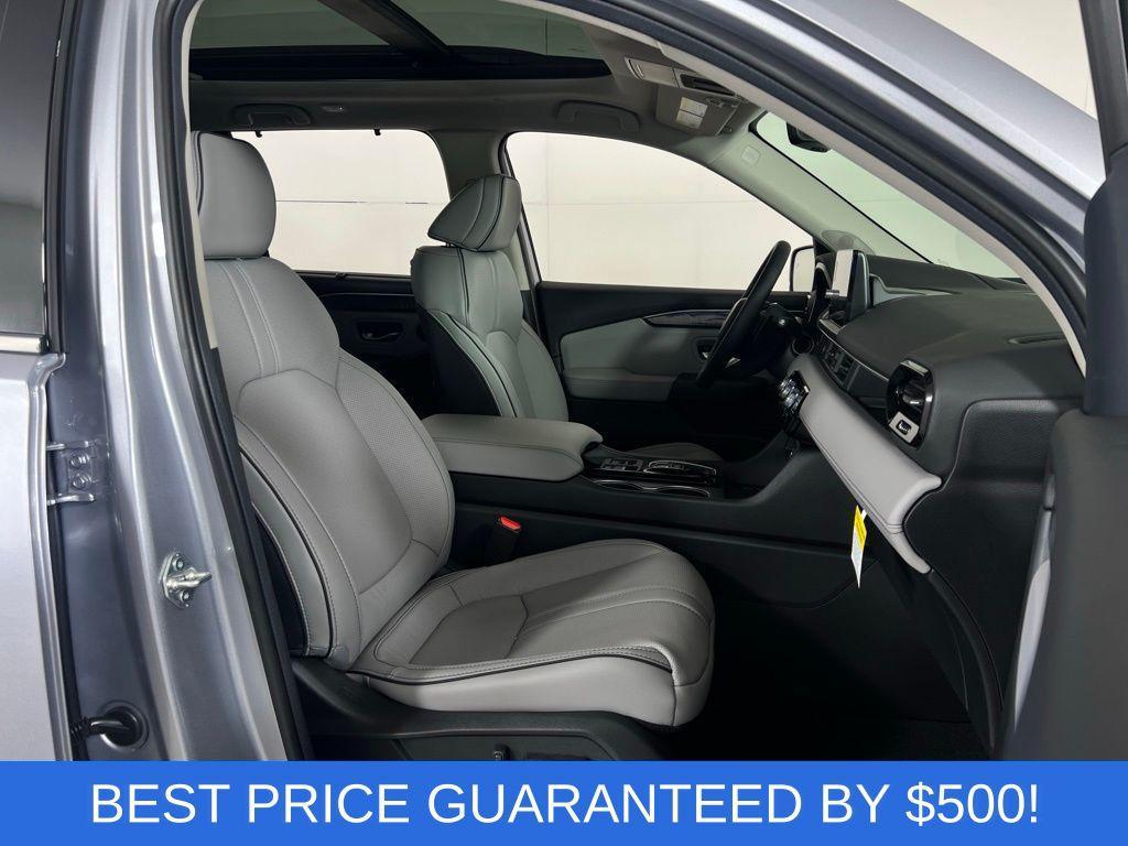 new 2025 Honda Pilot car, priced at $51,280