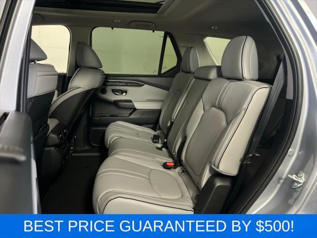 new 2025 Honda Pilot car, priced at $54,530
