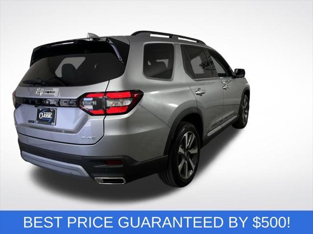 new 2025 Honda Pilot car, priced at $54,530