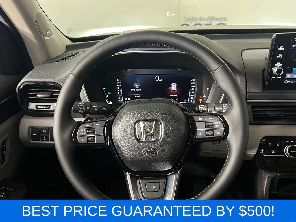 new 2025 Honda Pilot car, priced at $52,075