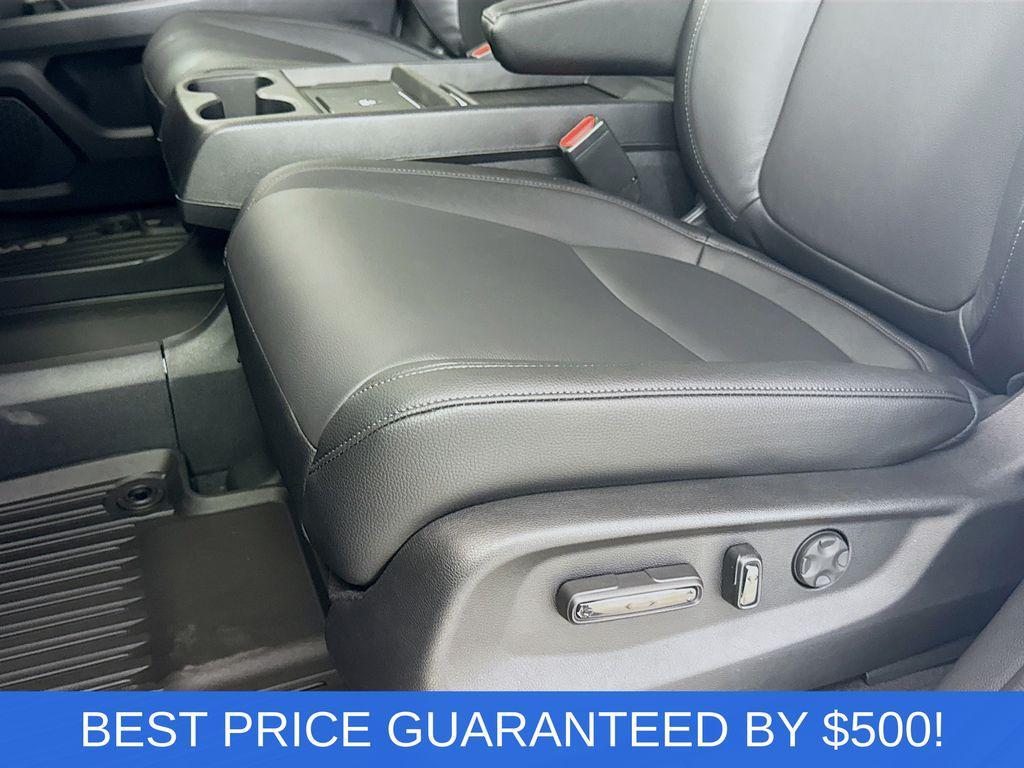 new 2026 Honda Odyssey car, priced at $42,000
