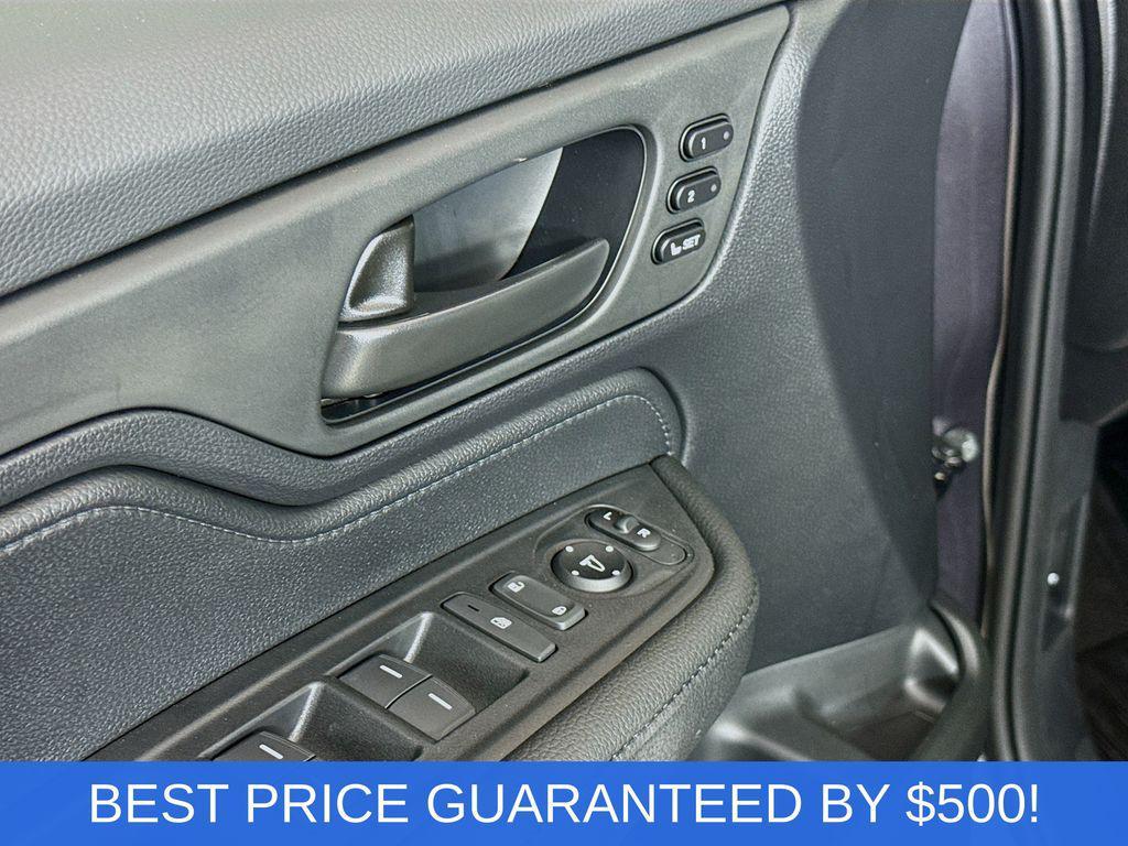 new 2026 Honda Odyssey car, priced at $42,000