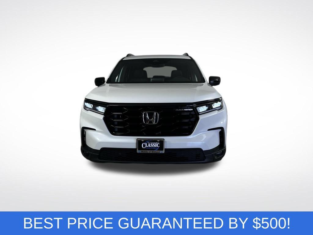 new 2025 Honda Pilot car, priced at $54,715