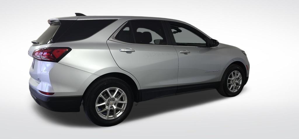 used 2022 Chevrolet Equinox car, priced at $17,299