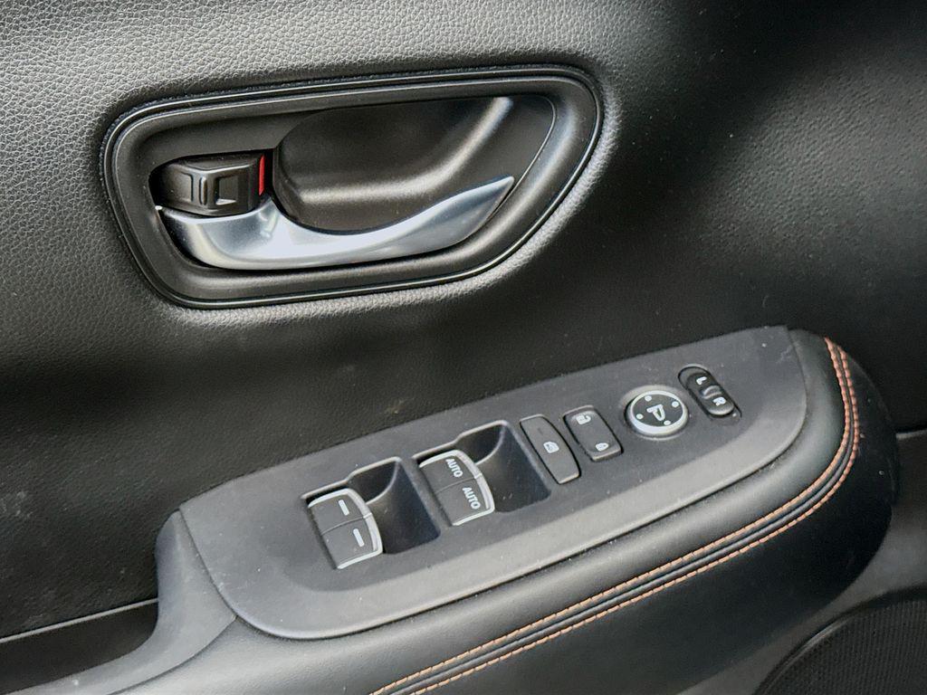 used 2025 Honda HR-V car, priced at $26,628
