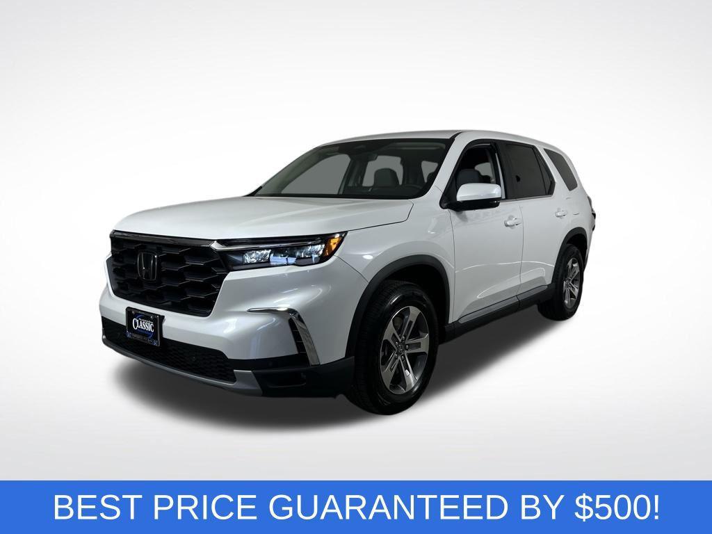 new 2025 Honda Pilot car, priced at $45,005