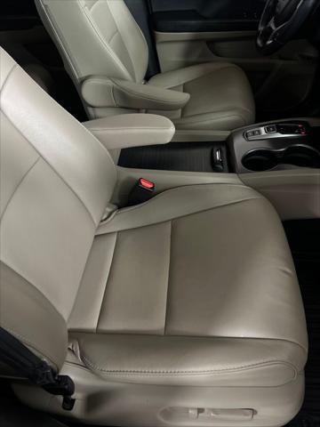 used 2021 Honda Pilot car, priced at $28,006
