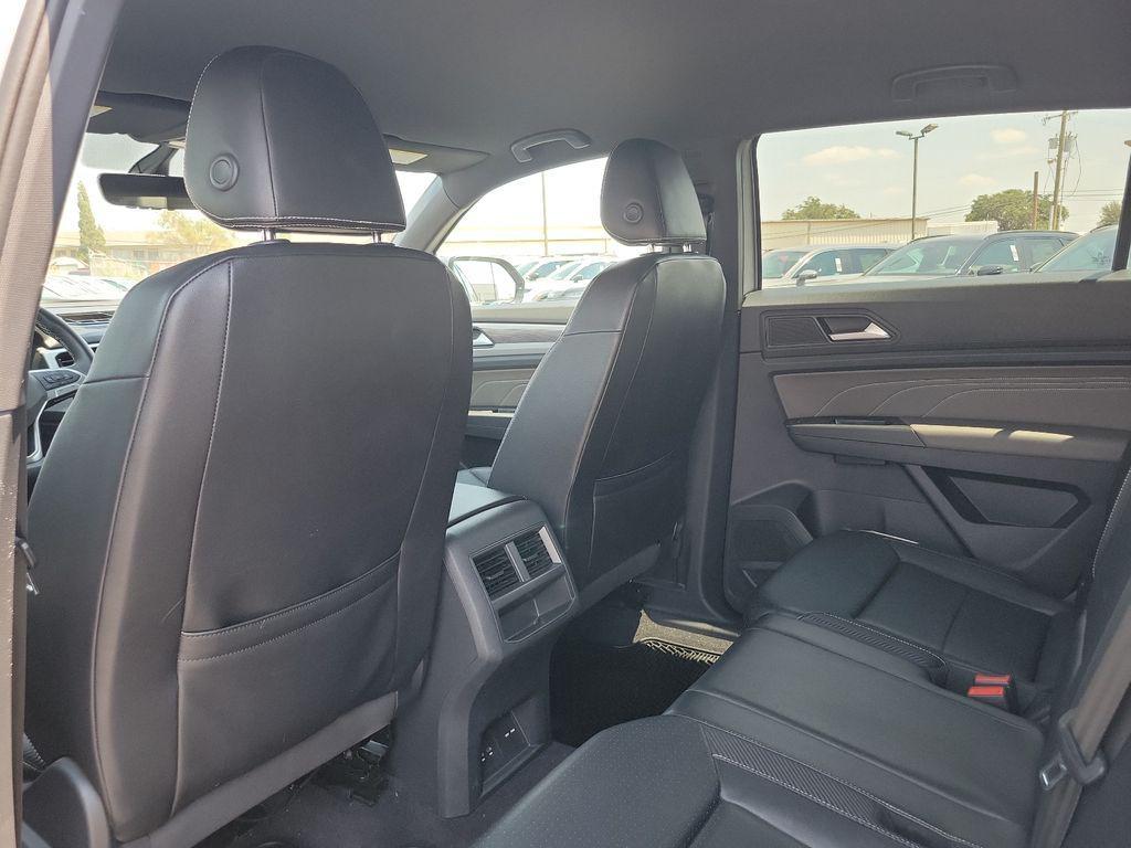 used 2022 Volkswagen Atlas Cross Sport car, priced at $25,000