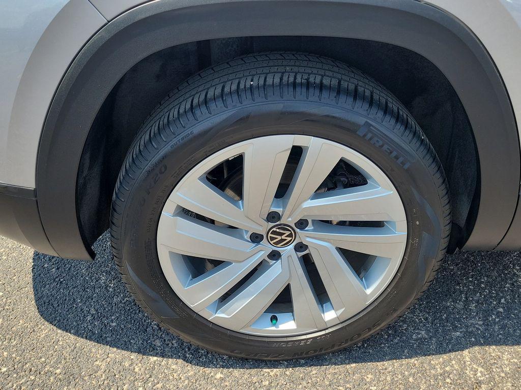used 2022 Volkswagen Atlas Cross Sport car, priced at $25,000