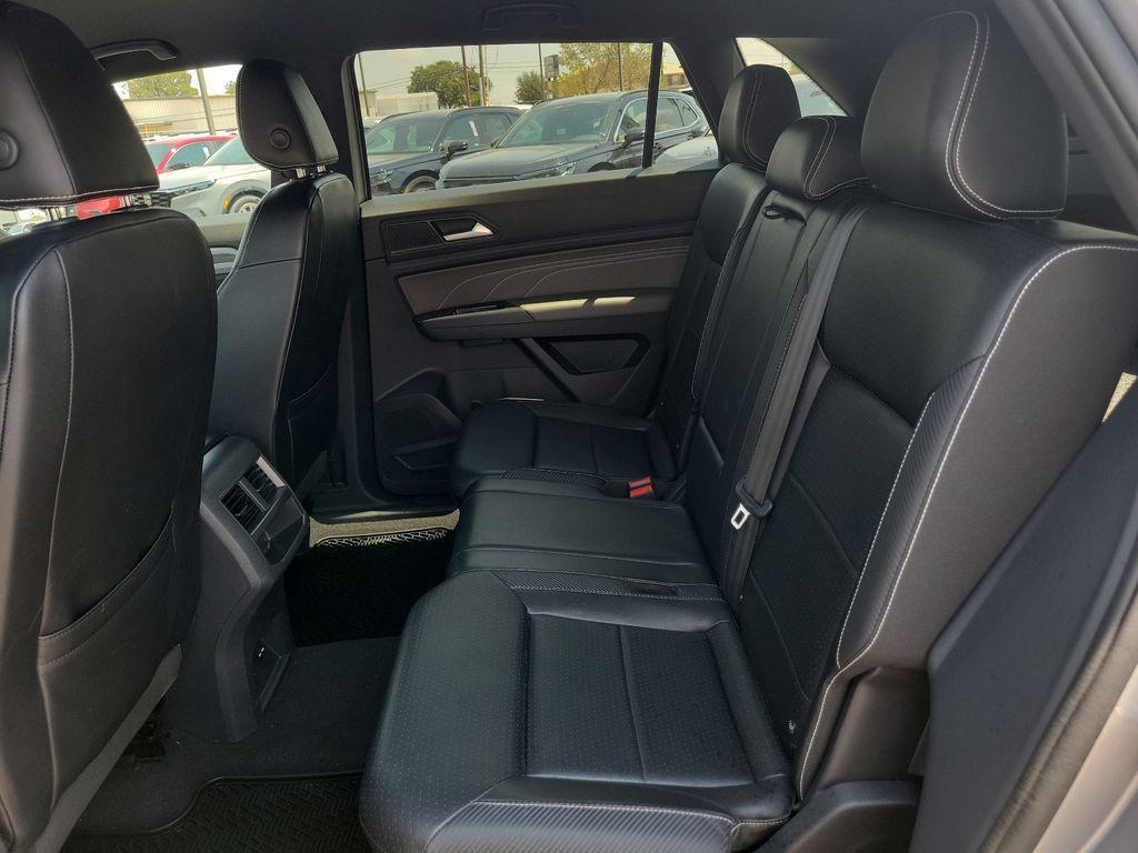 used 2022 Volkswagen Atlas Cross Sport car, priced at $25,000