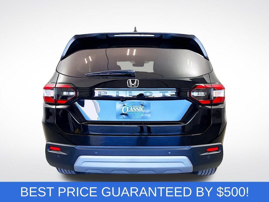 new 2025 Honda Pilot car, priced at $39,052