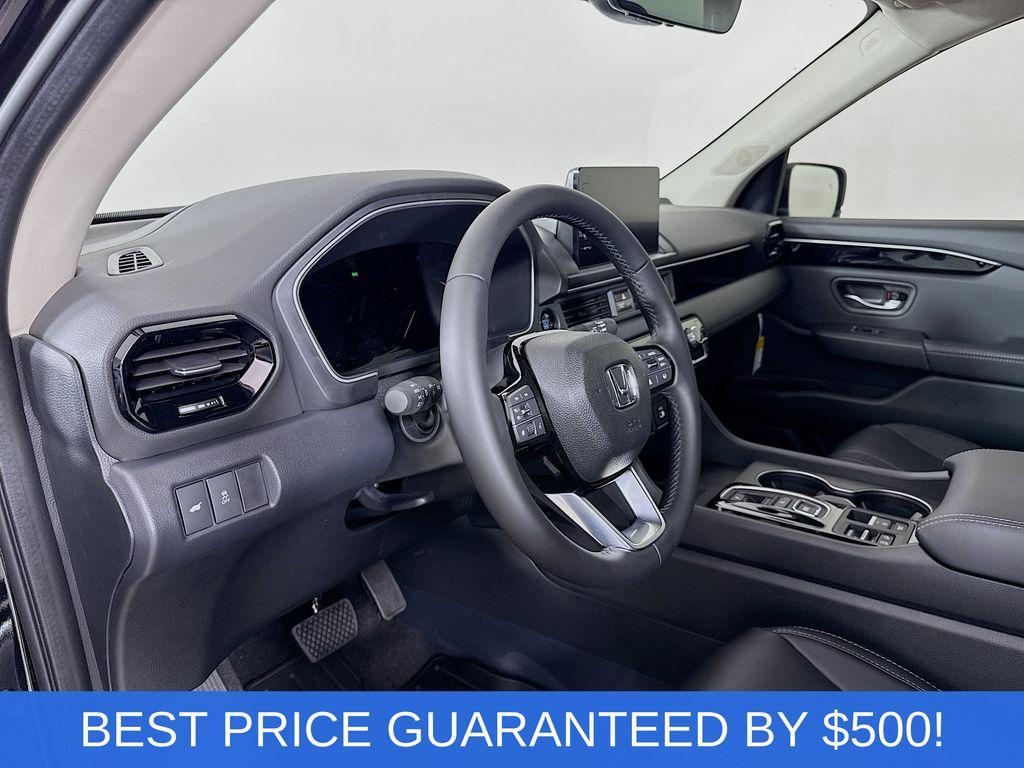 new 2025 Honda Pilot car, priced at $39,052