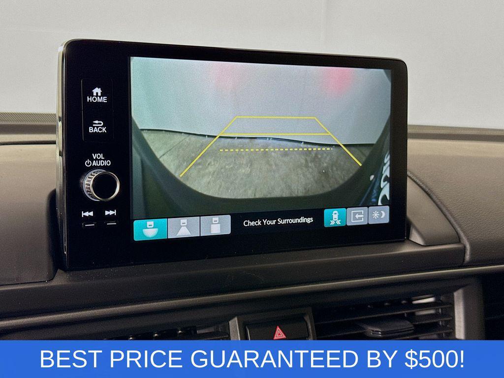 new 2025 Honda Pilot car, priced at $39,052