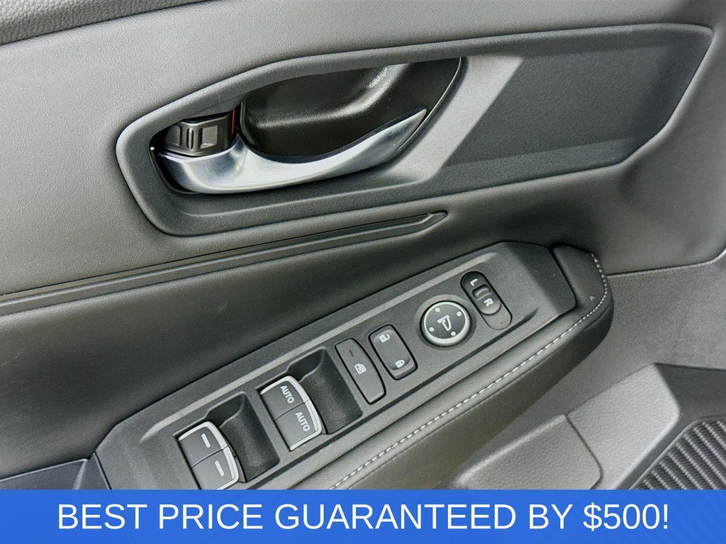 new 2025 Honda Accord Hybrid car, priced at $31,600