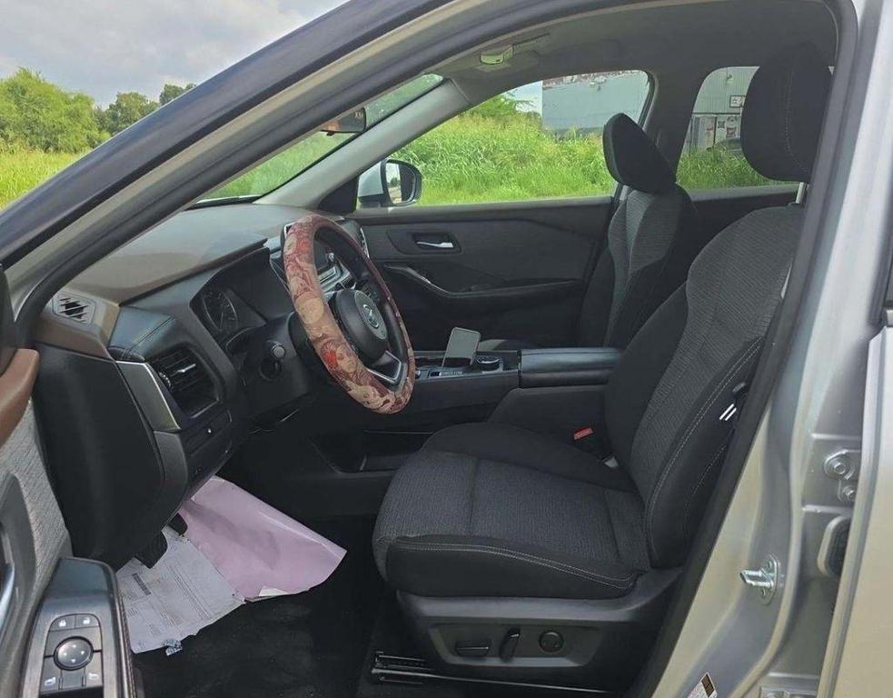 used 2021 Nissan Rogue car, priced at $20,599