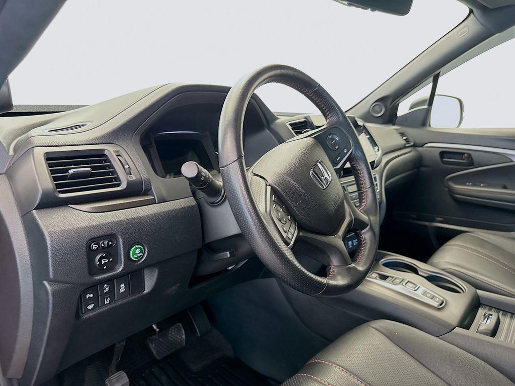 used 2023 Honda Passport car, priced at $32,523