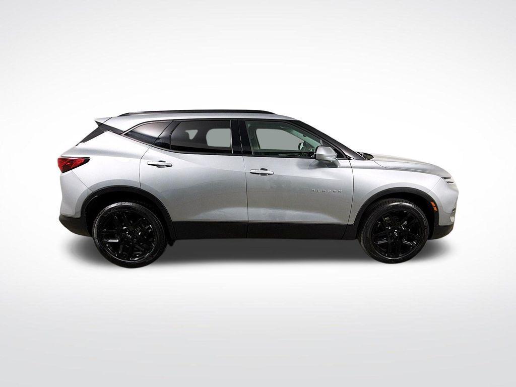 used 2023 Chevrolet Blazer car, priced at $25,879