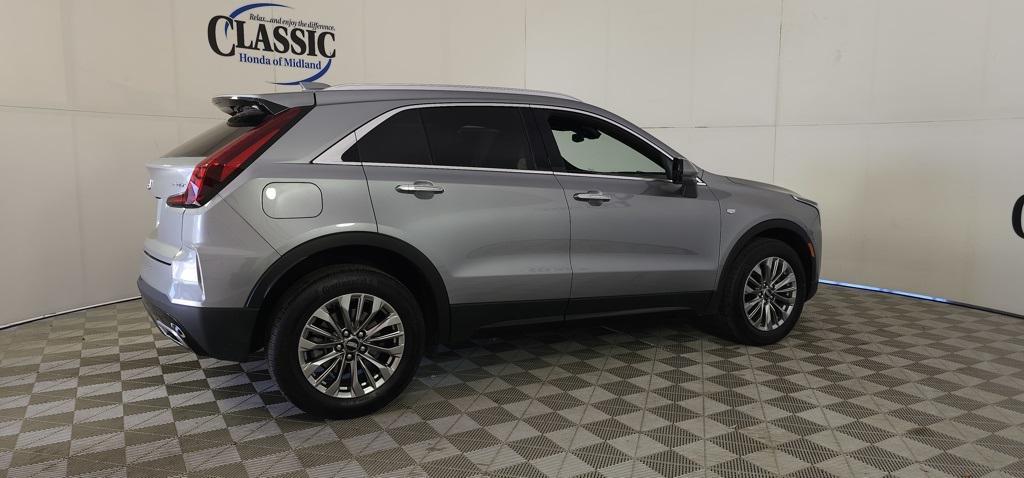 used 2024 Cadillac XT4 car, priced at $41,577