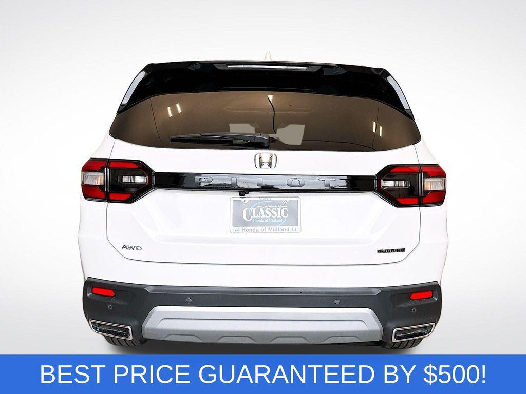 new 2025 Honda Pilot car, priced at $51,550