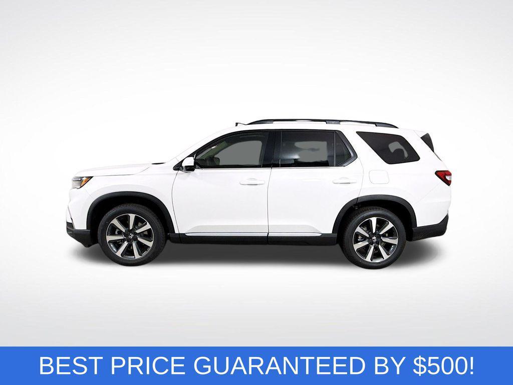 new 2025 Honda Pilot car, priced at $51,550