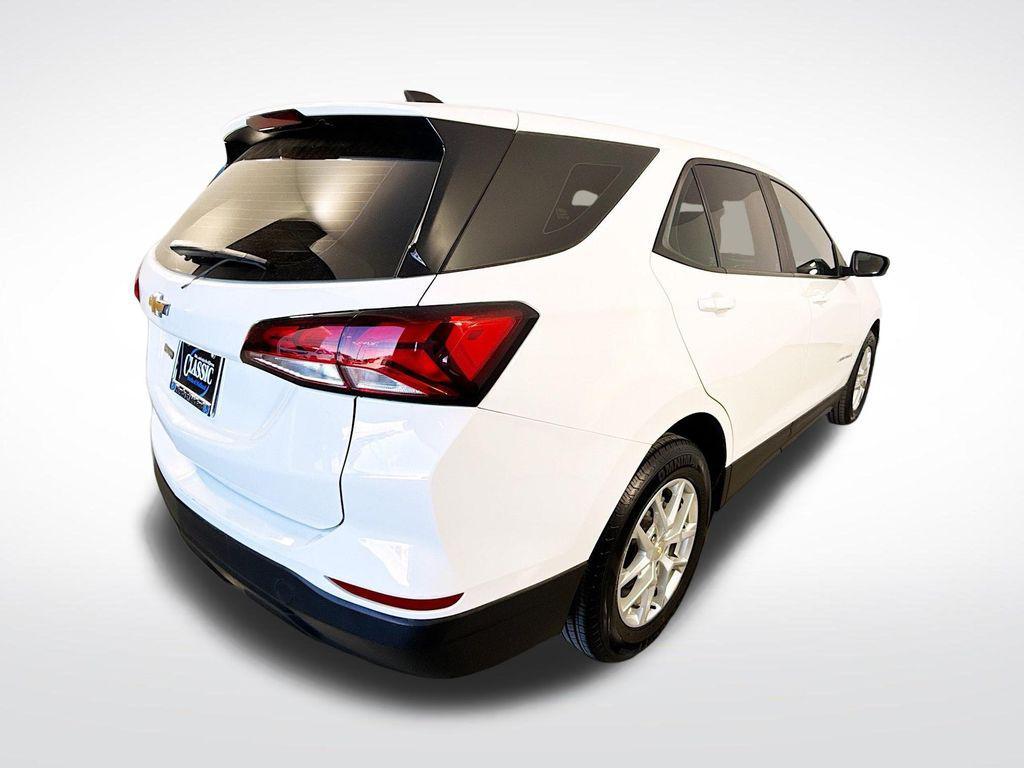 used 2022 Chevrolet Equinox car, priced at $17,947