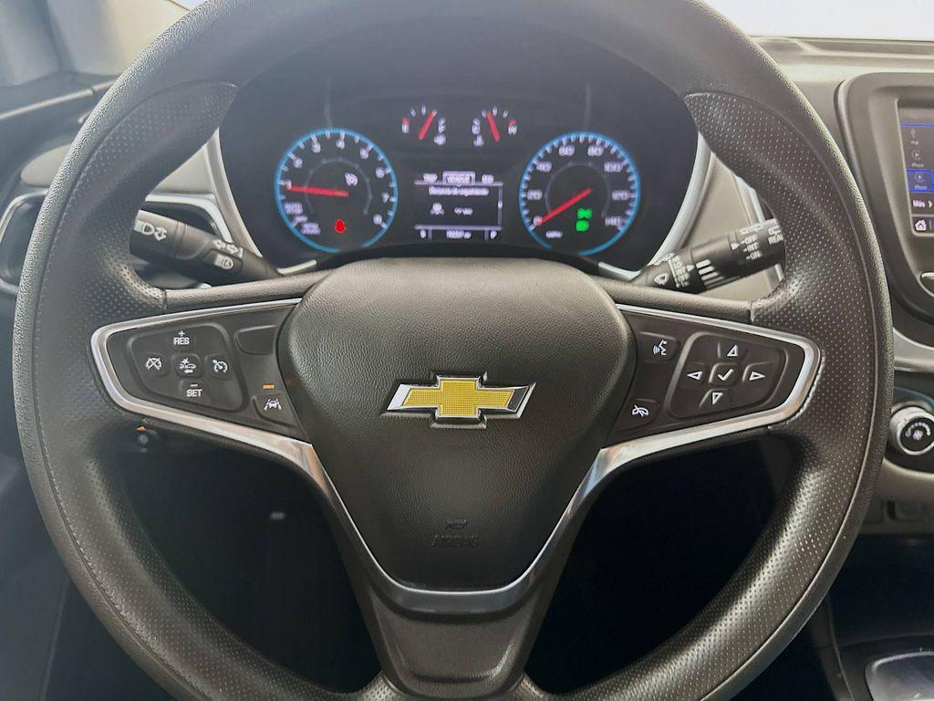 used 2022 Chevrolet Equinox car, priced at $17,947