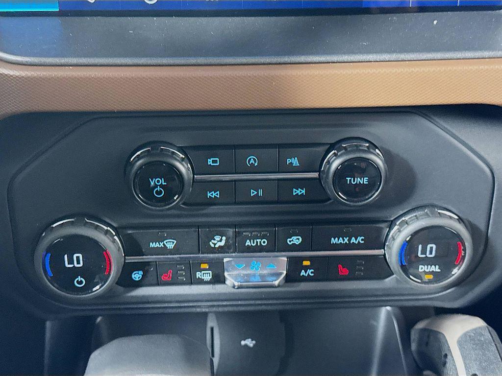 used 2024 Ford Bronco car, priced at $40,028