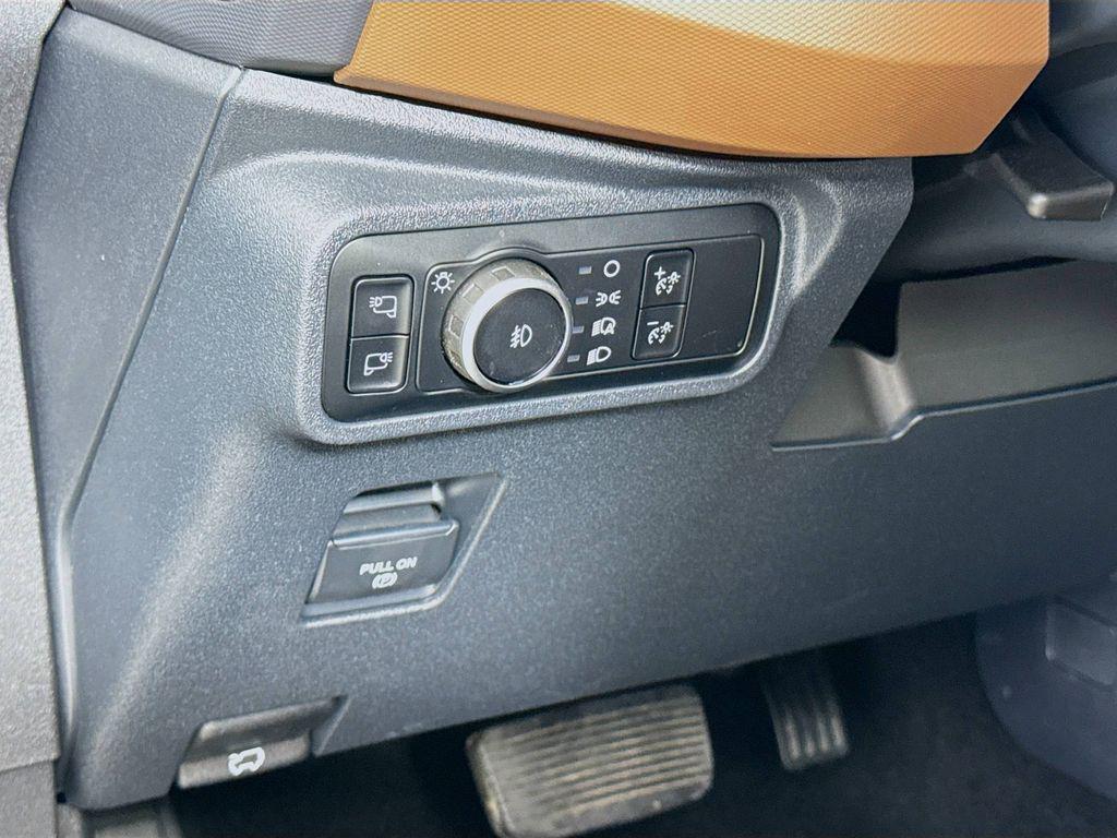 used 2024 Ford Bronco car, priced at $40,028