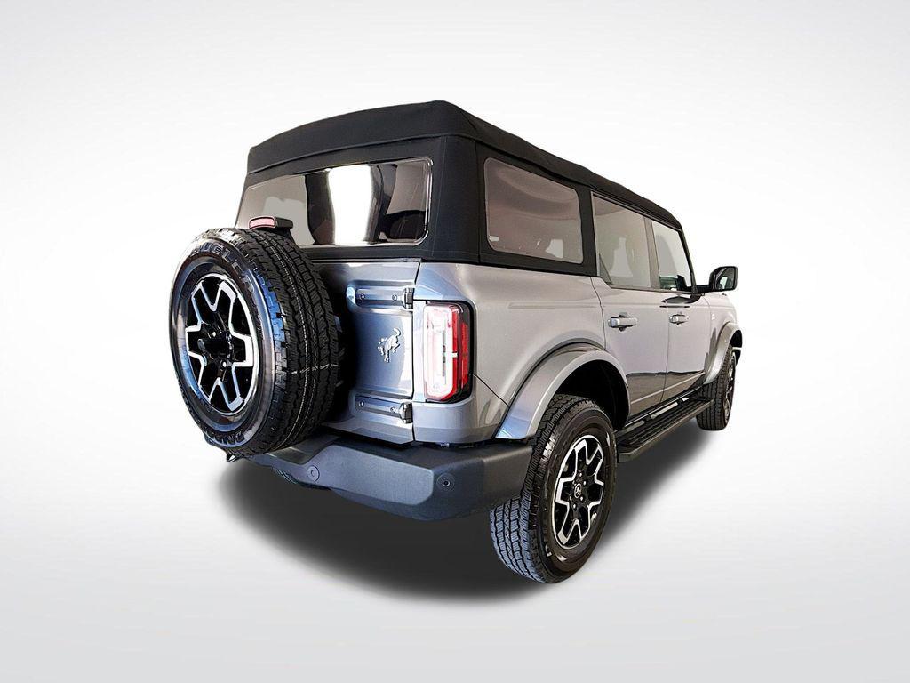 used 2024 Ford Bronco car, priced at $40,028