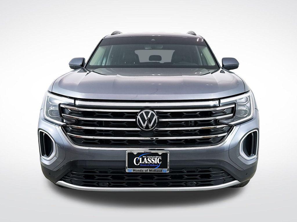 used 2024 Volkswagen Atlas car, priced at $31,222