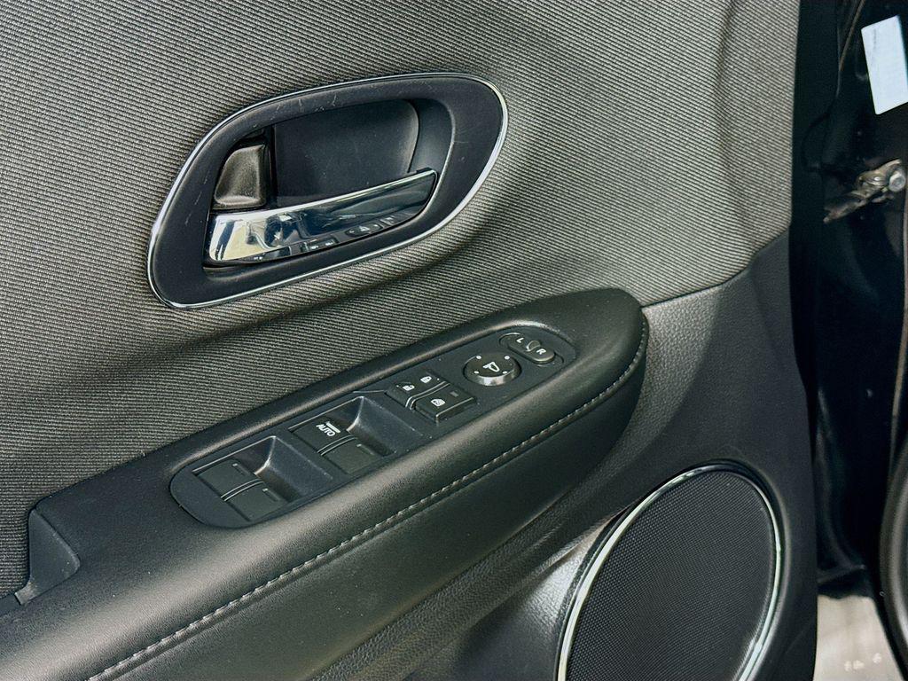 used 2022 Honda HR-V car, priced at $22,394