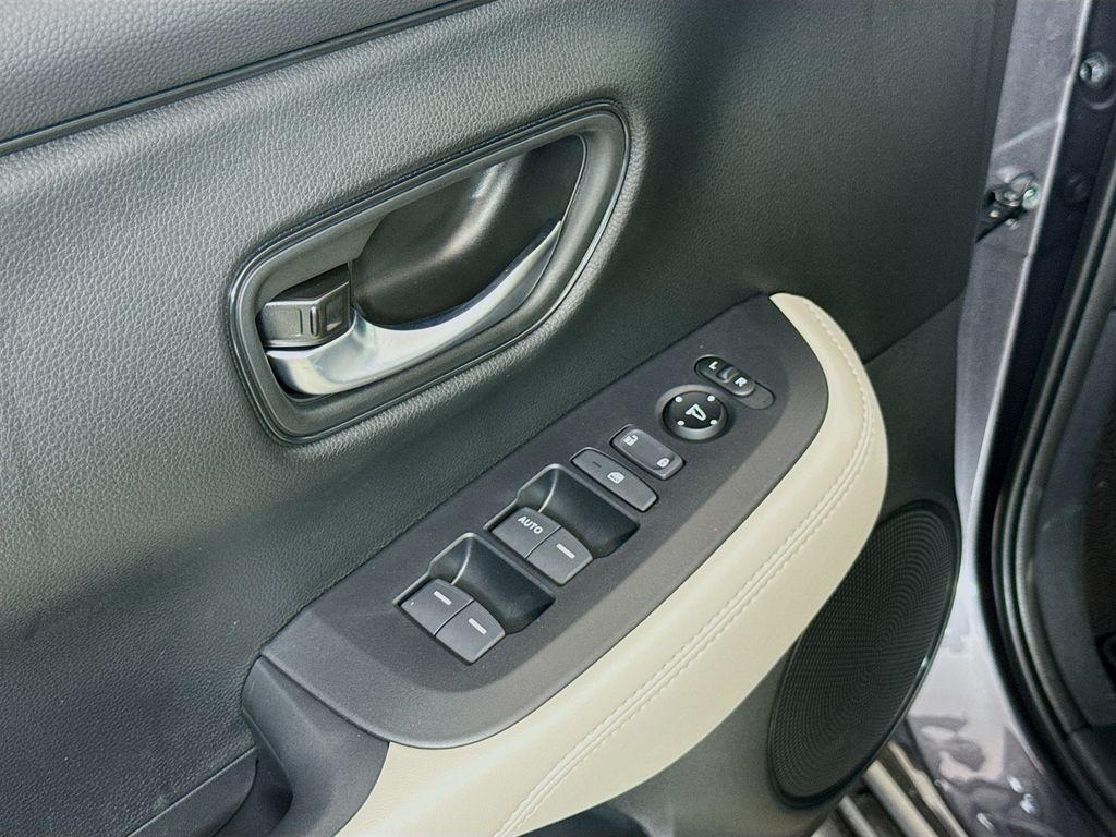 new 2026 Honda HR-V car, priced at $26,551