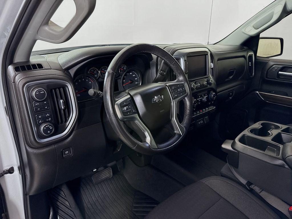 used 2022 Chevrolet Silverado 1500 car, priced at $34,998